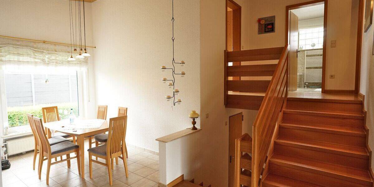 Reihenendhaus Baunatal Altenbauna - 4 Zimmer, 135 m&sup2;, 380.000&euro; | Angebot:26891805