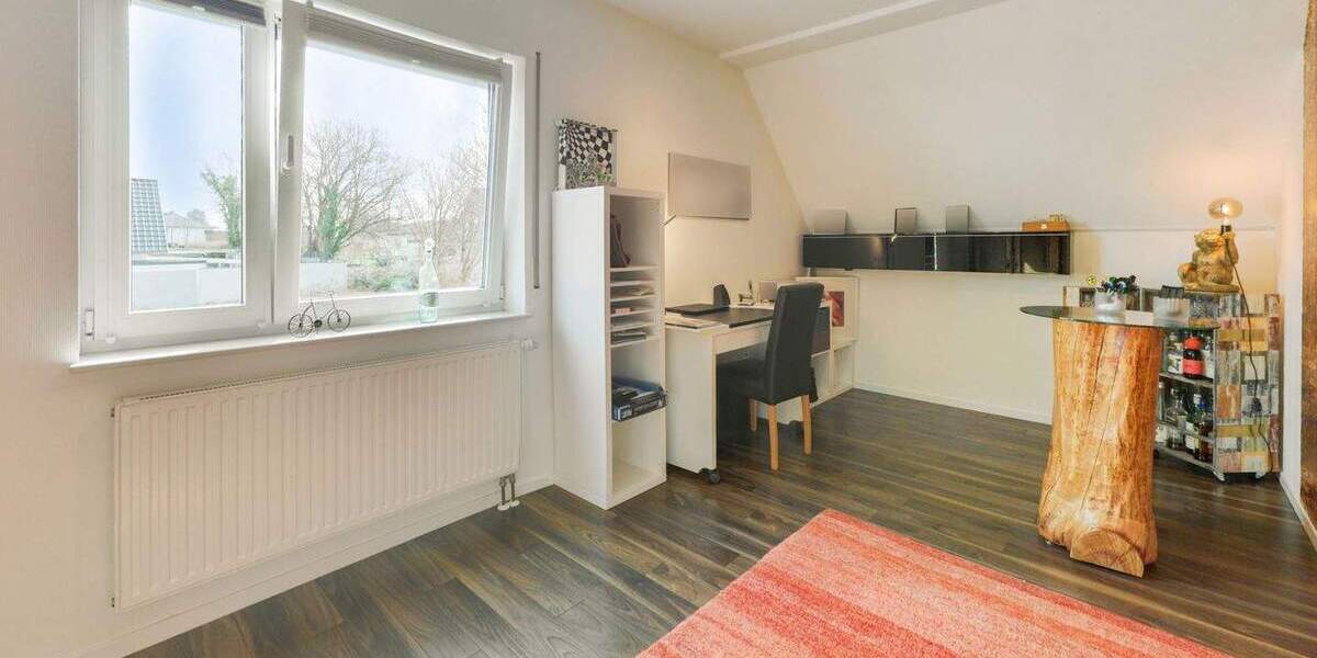 Reihenendhaus Hennef (Sieg) Uckerath - 5 Zimmer, 156 m&sup2;, 499.000&euro; | Angebot:25773351