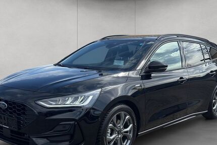 Ford Focus 13.632 km 23.950 &euro; Frankfurt 60386