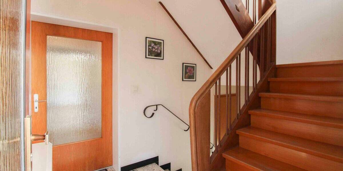 Mehrfamilienhaus, Wohnhaus Altrip - 6 Zimmer, 415.000&euro; | Angebot:26698521