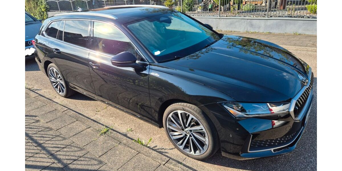 Skoda Superb 31.441 km 43.800 &euro; Bedburg-Hau 47551