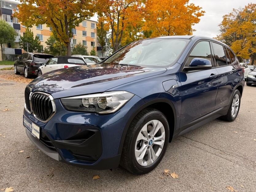 BMW X1 77.584 km 20.900 € München 81243