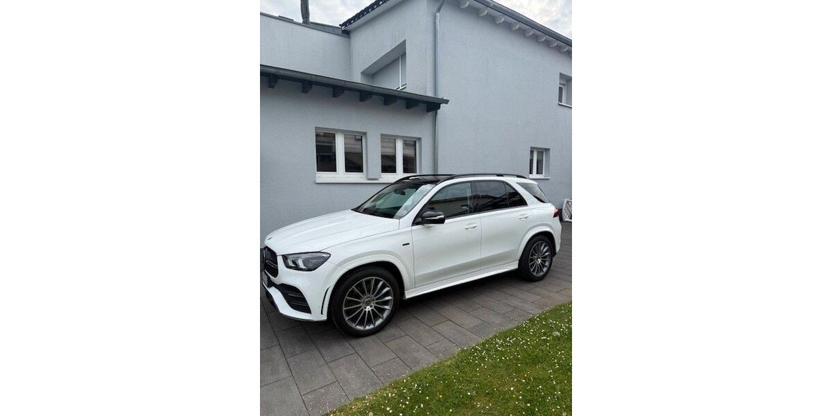 Mercedes-Benz GLE 350 57.342 km 60.000 &euro; Köln 50767