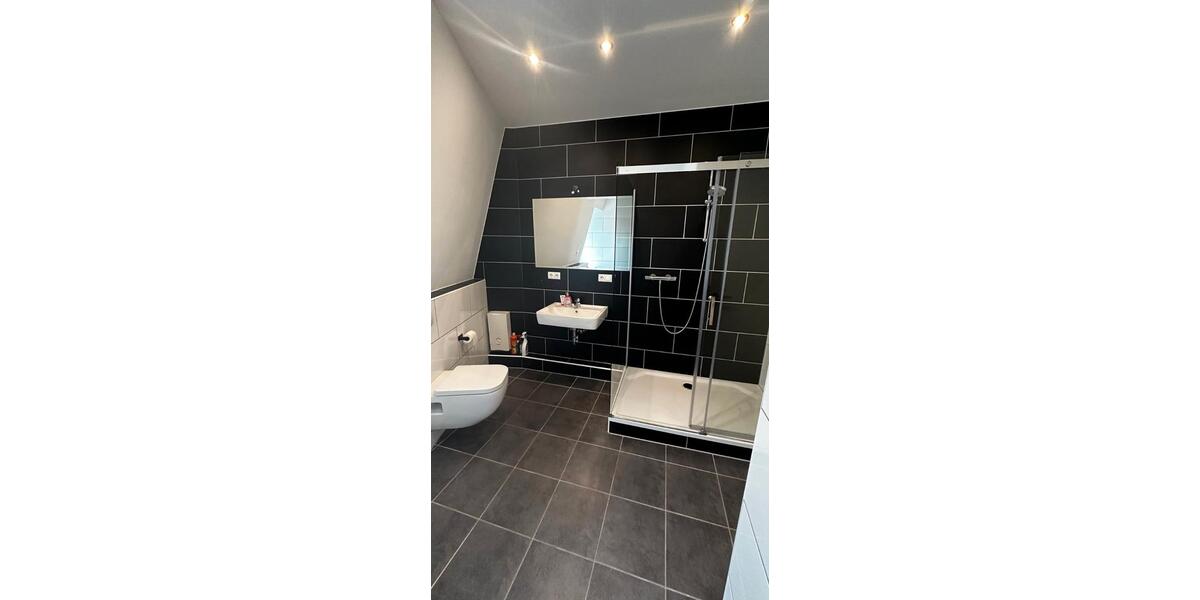 Dachgeschoßwohnung Arnsberg Obereimer - 3 Zimmer, 80 m&sup2;, 720&euro; | Angebot:26336435