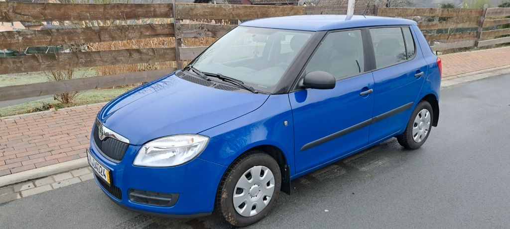 Skoda Fabia 85.774 km 4.350 &euro; Weilburg 35781