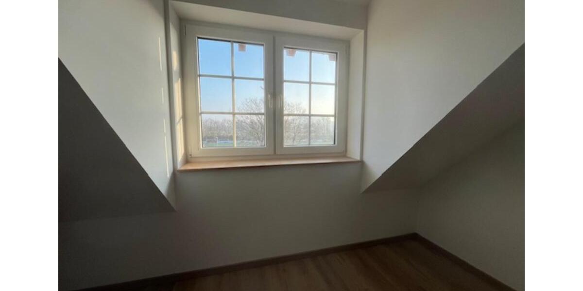 Neubau nachhaltige helle Wohnung DG Besichtgung erst ab der 07KW! 2 zimmer