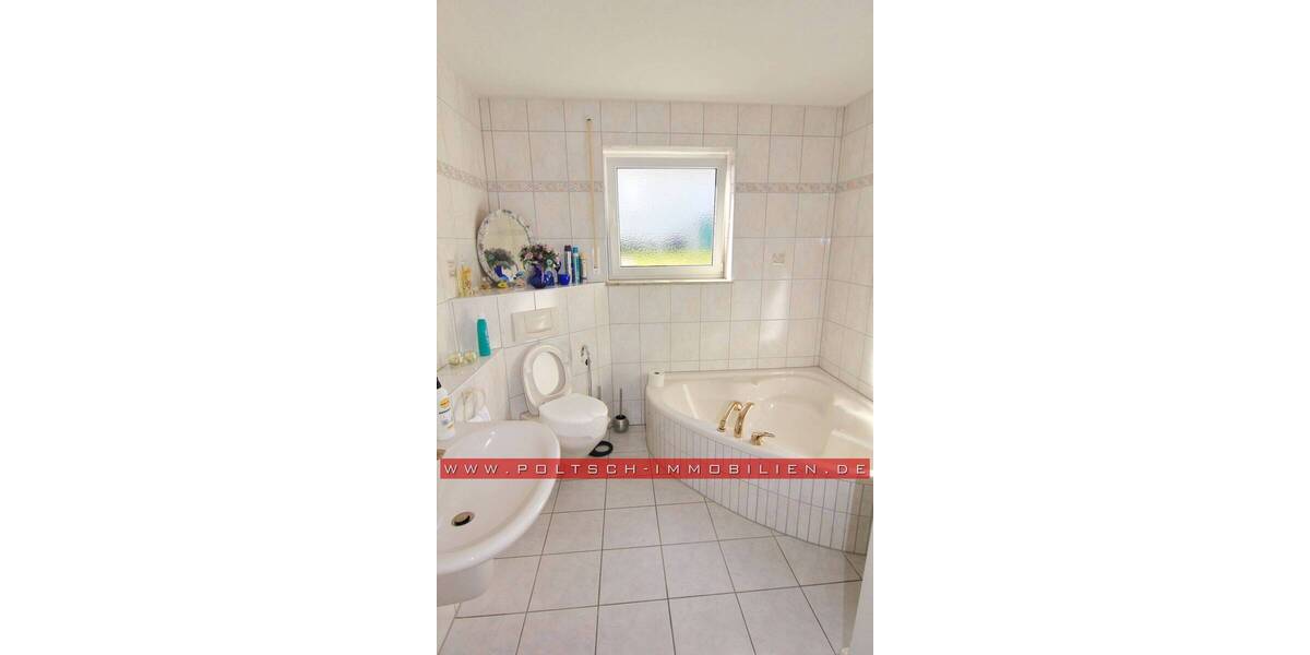 Etagenwohnung Gera Bieblach-Ost - 3 Zimmer, 81 m&sup2;, 89.000&euro; | Angebot:26018193