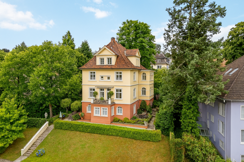 Haus zum Kaufen in Baden-Baden 2.900.000 € 320 m²