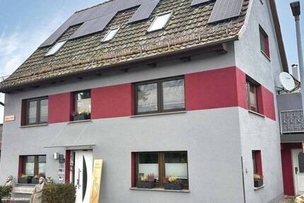 Saniertes Großfamilienhaus mit zusätzlichem Grundstück und Wohnmobil-Carport bei Bad Waldsee 7 zimmer