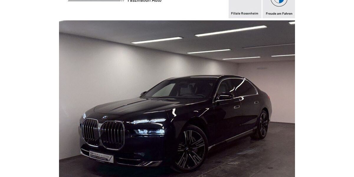 BMW 750 4.965 km 119.850 &euro; Rosenheim 83026
