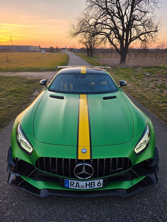 AMG GT R