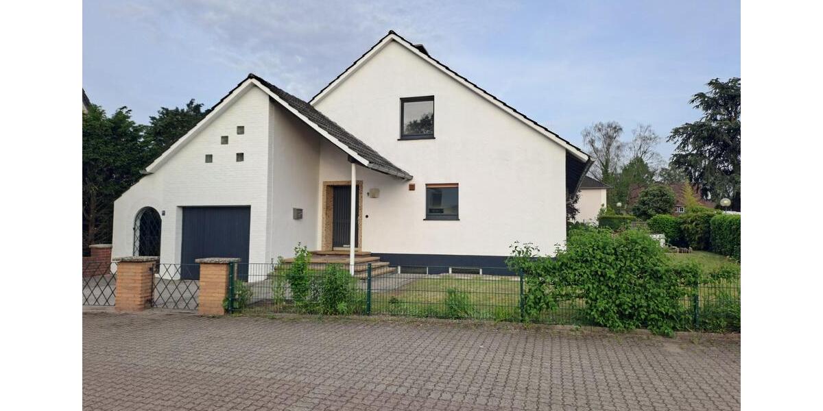Einfamilienhaus Lengerich - 7 Zimmer, 170 m&sup2;, 299.000&euro; | Angebot:26840505