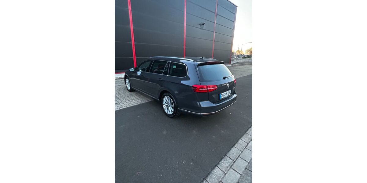 VW Passat 203.000 km 22.950 &euro; Delbrück 33129