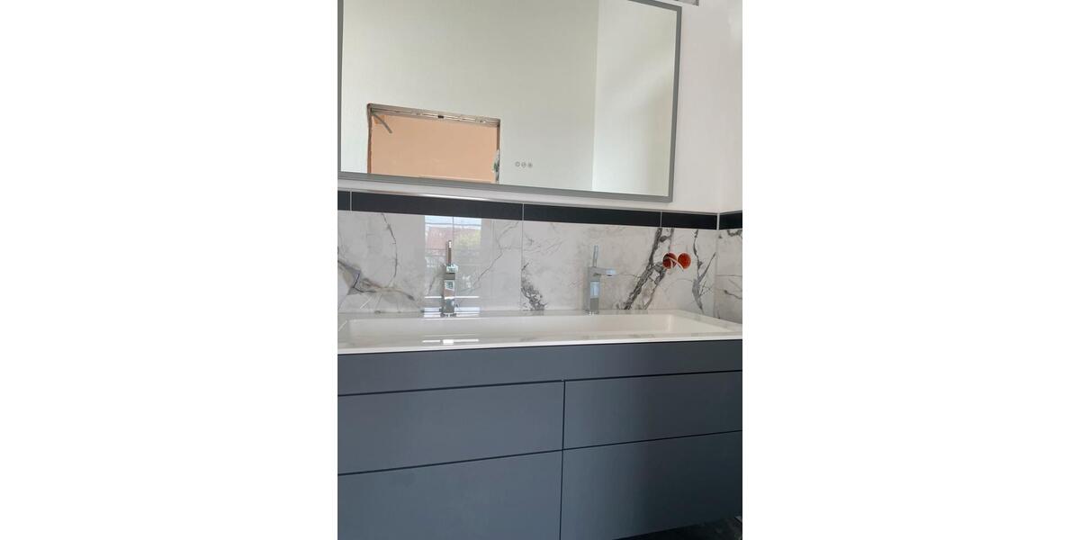 Dachgeschoßwohnung Fuchstal - 3 Zimmer, 90 m&sup2;, 1.200&euro; | Angebot:26409144