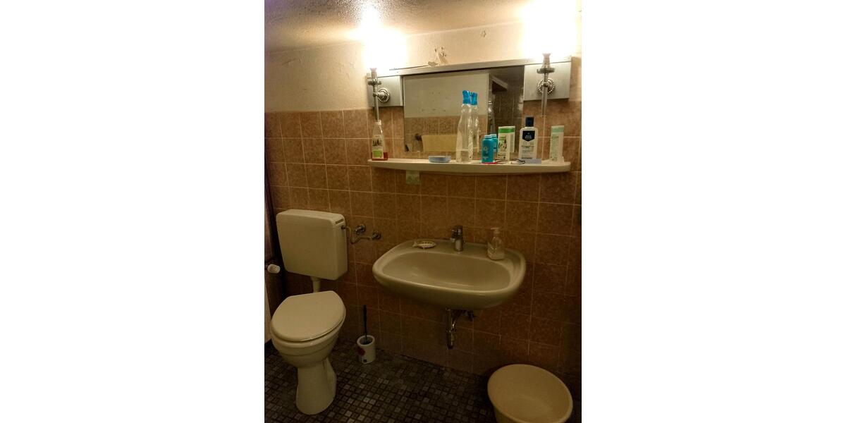 Einfamilienhaus Emmerthal - 8 Zimmer, 140 m&sup2;, 90.000&euro; | Angebot:27085822
