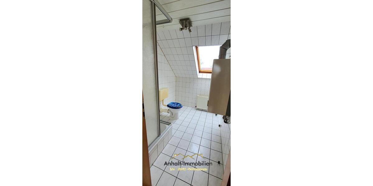 Dachgeschoßwohnung Südliches Anhalt - 2 Zimmer, 56 m&sup2;, 315&euro; | Angebot:24690924