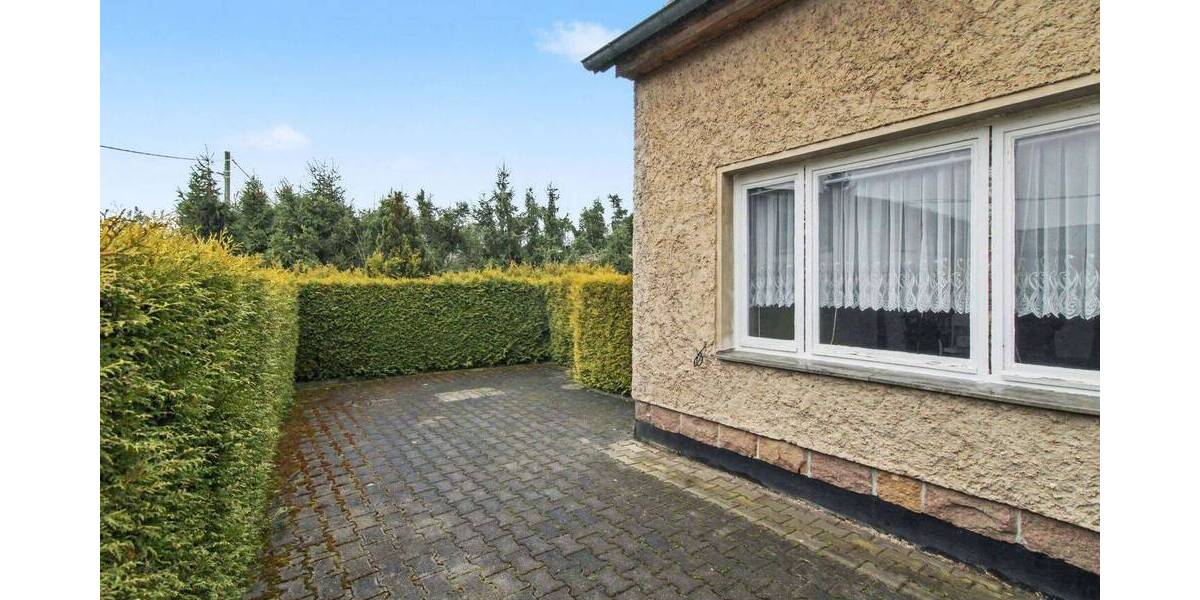 Einfamilienhaus Chemnitz Grüna - 5 Zimmer, 140 m&sup2;, 200.000&euro; | Angebot:26699080