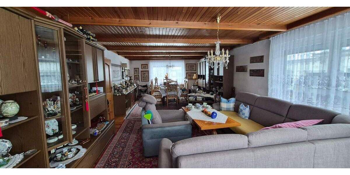 Viel Platz für Ihre Ideen - 2 Häuser * Bürohaus * Ladengeschäft * Wirtschaftsgebäude * 4 Garagen * Wald uvm. - Mehrfamilienhaus, Wohnhaus Arendsee (Altmark) Fleetmark | Angebot:25536497