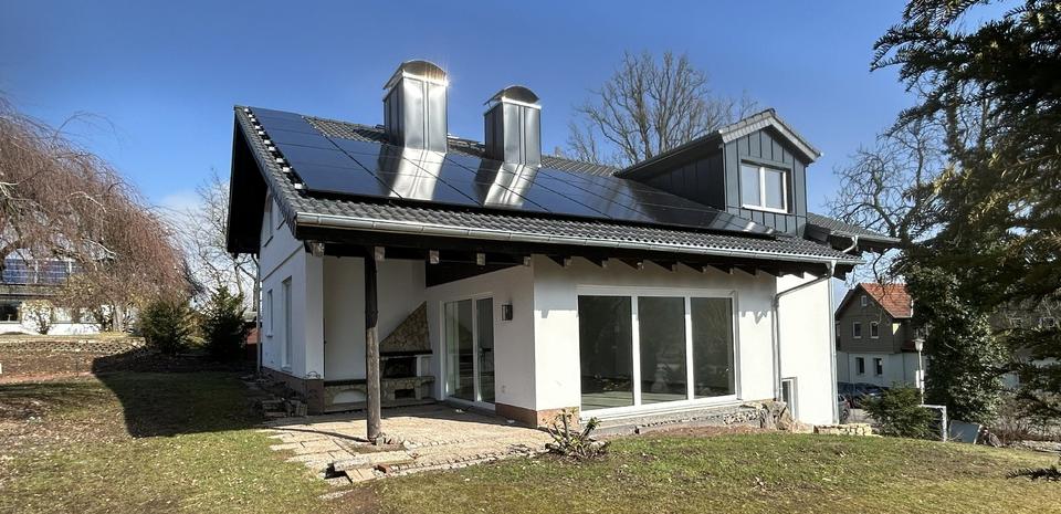 Einfamilienhaus Coburg - 6 Zimmer, 217 m&sup2;, 2.080&euro; | Angebot:25403942