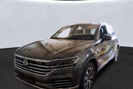 VW Touareg 154.428 km 38.990 &euro; Vechelde 38159