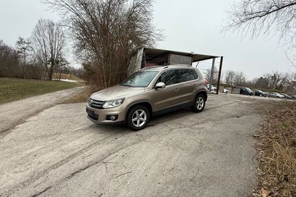 VW Tiguan 303.523 km 9.250 &euro; München 81245