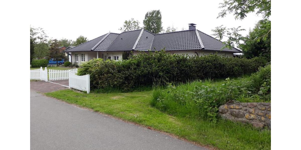 Bungalow Hildrizhausen - 4 Zimmer, 123 m&sup2;, 460.000&euro; | Angebot:26699350