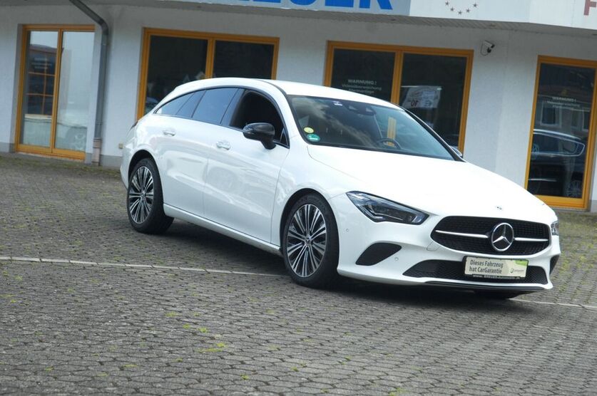 Mercedes-Benz CLA 200 Shooting Brake 69.000 km 28.798 € Schleiden 53937