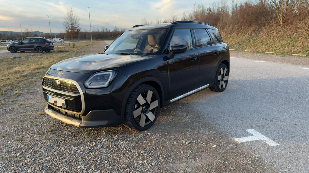 Mini Countryman E (Cooper) 8.700 km 37.390 &euro; Dingolfing 84130