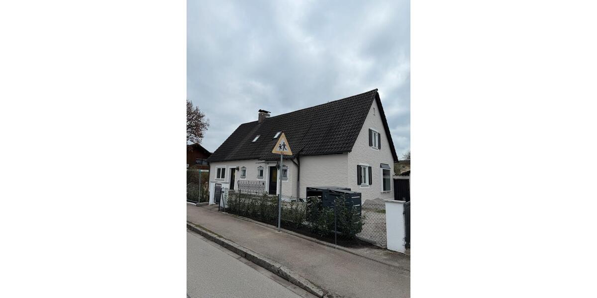 Doppelhaushälfte Geretsried - 3 Zimmer, 95 m&sup2;, 1.900&euro; | Angebot:26188827