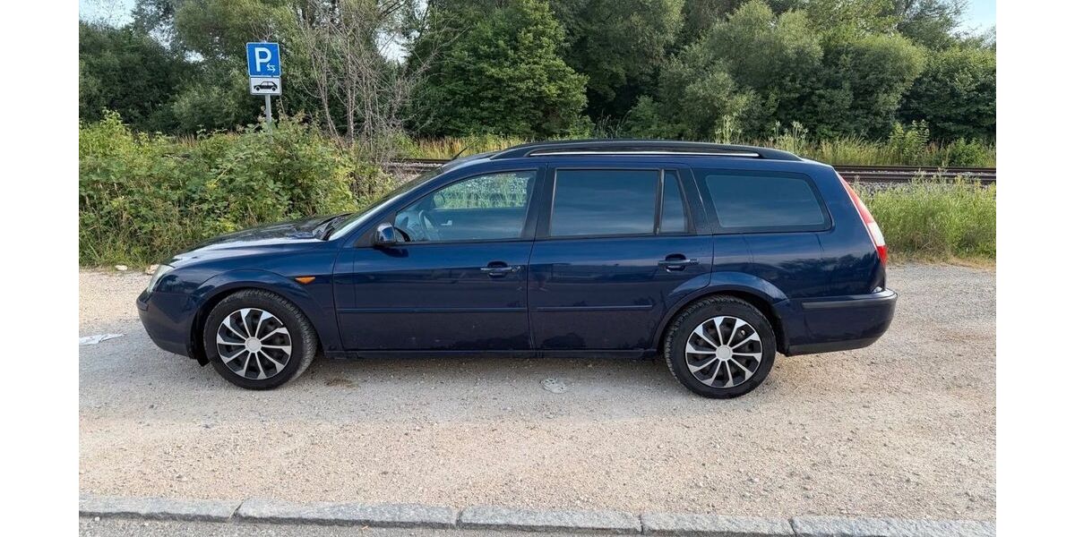 Ford Mondeo 269.500 km 1.400 &euro; Radolfzell 78315