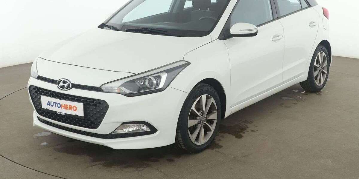 Hyundai i20 62.019 km 9.180 &euro; Berlin 14059