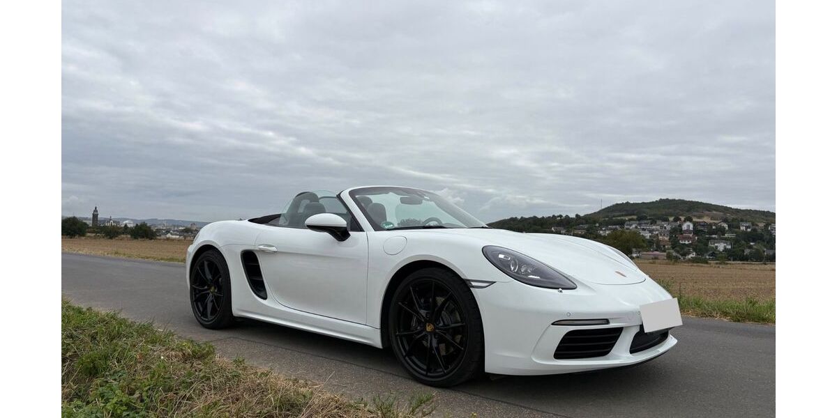 Porsche Boxster 17.350 km 64.999 &euro; Kruft 56642