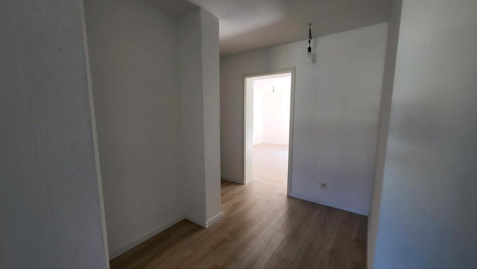 Etagenwohnung Neumarkt in der Oberpfalz Altenhof - 4.5 Zimmer, 100 m&sup2;, 330.000&euro; | Angebot:26771512
