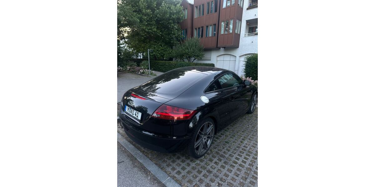 Audi TT 213.600 km 7.500 &euro; Unterhaching 82008
