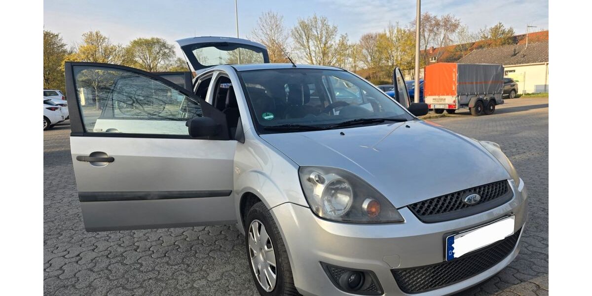Ford Fiesta 203.000 km 1.900 &euro; Riedstadt 64560
