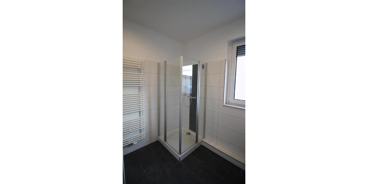 Etagenwohnung Werdau - 2 Zimmer, 50 m&sup2;, 370&euro; | Angebot:26618994