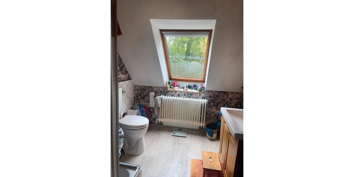 Einfamilienhaus Wingst - 9 Zimmer, 184 m&sup2;, 360.000&euro; | Angebot:26416082
