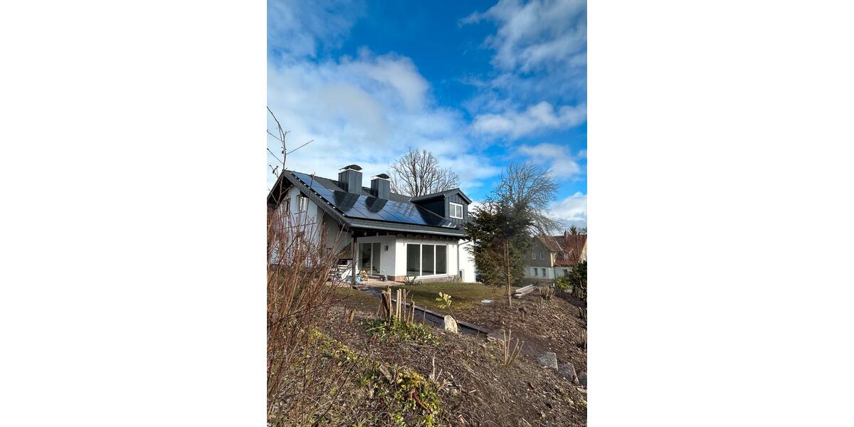 Mehrfamilienhaus, Wohnhaus Coburg - 7 Zimmer, 214 m&sup2;, 2.100&euro; | Angebot:25050705