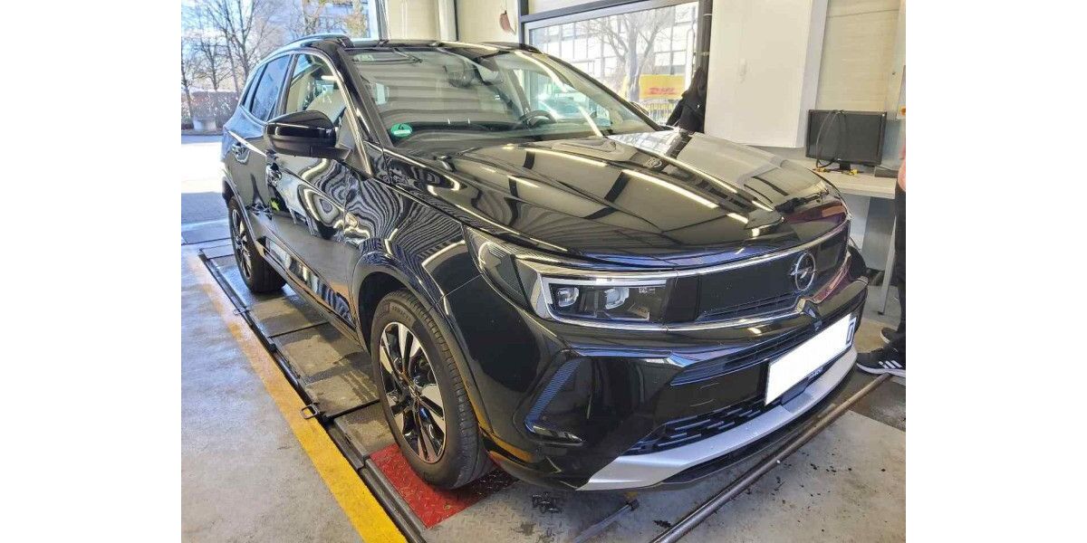 Opel Grandland (X) 43.000 km 21.856 &euro; Bad Lippspringe 33175