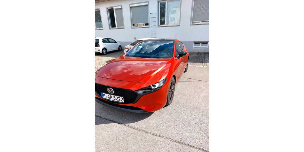 Mazda 3 55.000 km 16.499 &euro; München 80637