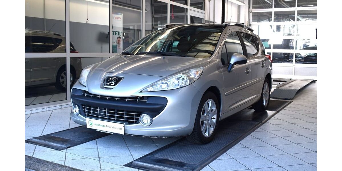 Peugeot 207 165.484 km 2.400 &euro; Bad Friedrichshall 74177