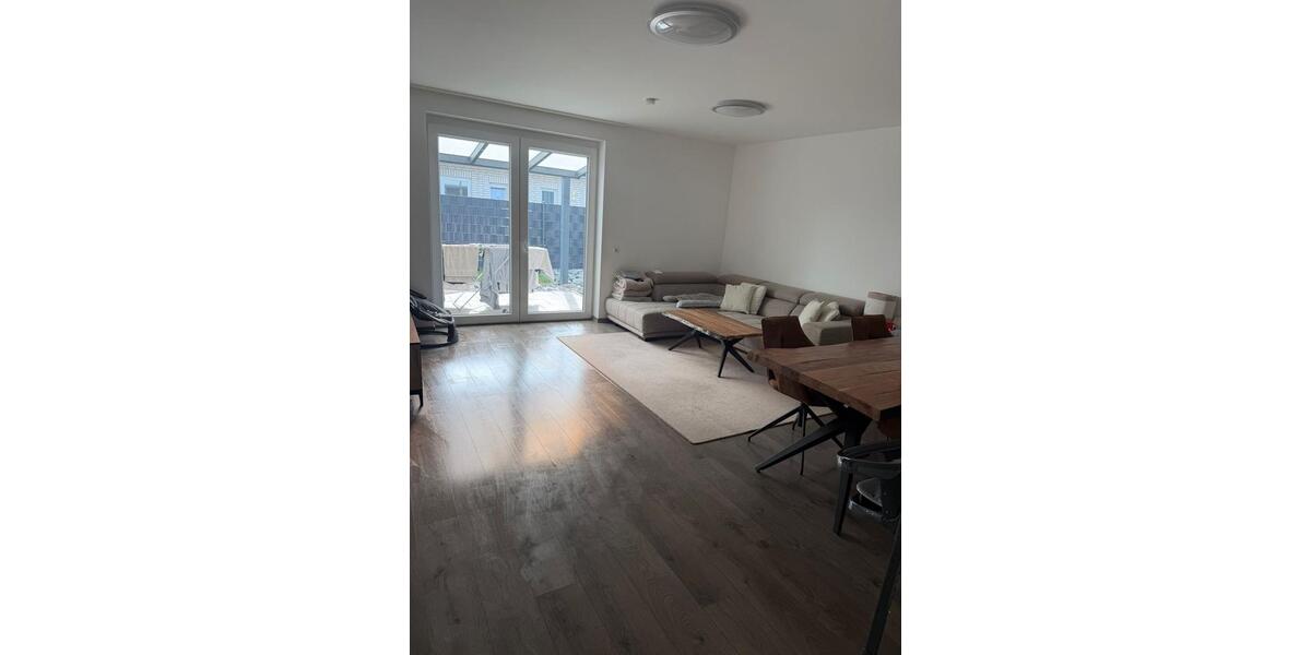 Erdgeschoßwohnung Eystrup - 3 Zimmer, 85 m&sup2;, 990&euro; | Angebot:25407735