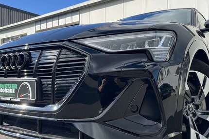 Audi e-tron 32.751 km 30.860 € Marktredwitz 95615