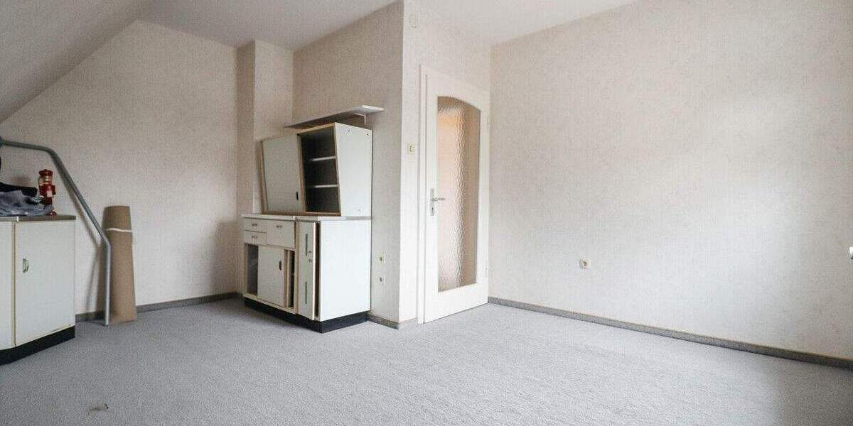 Doppelhaushälfte Ansbach Meinhardswinden - 6 Zimmer, 130 m&sup2;, 320.000&euro; | Angebot:25668519