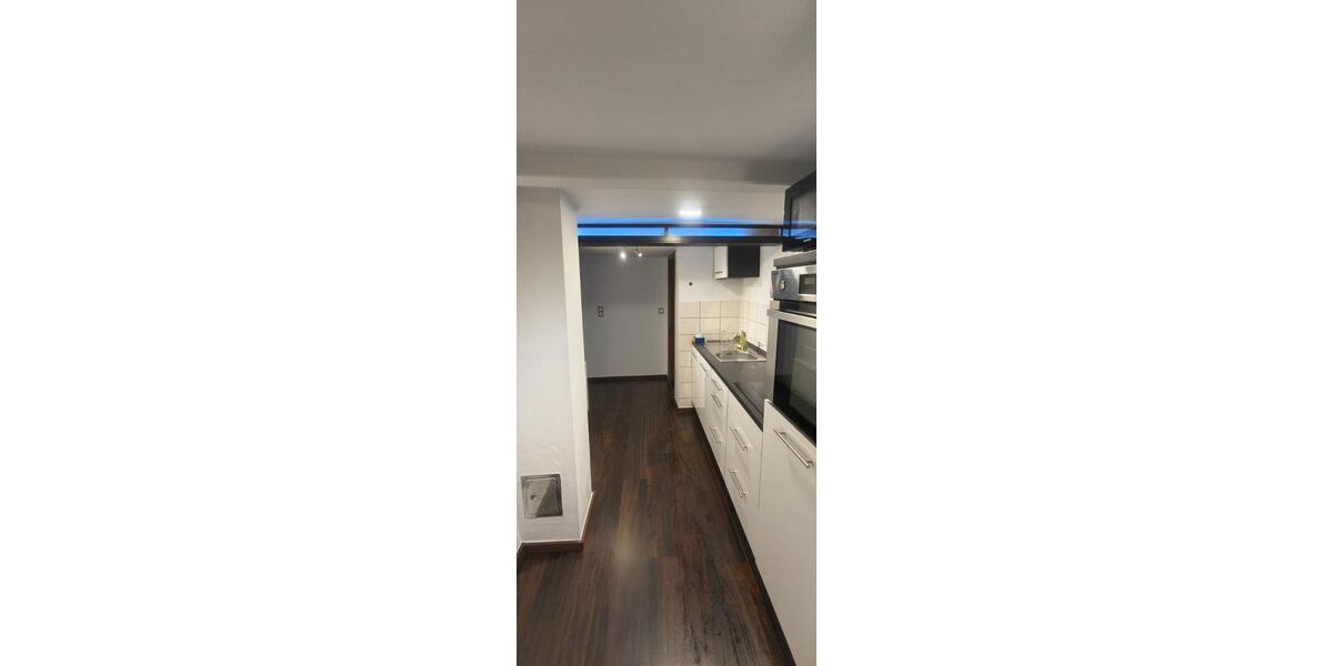 gemütliche 1-Zimmer Wohnung inkl. Einbauküche und Balkonkraftwerk 1 zimmer