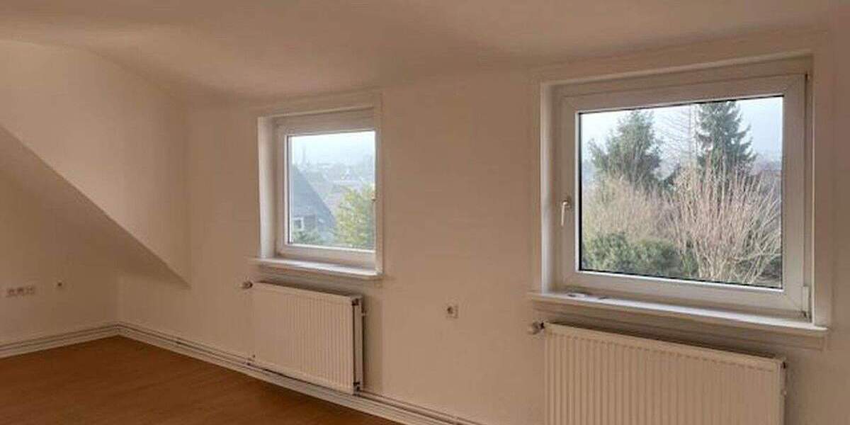 Etagenwohnung Hameln Nordstadt - 3 Zimmer, 81 m&sup2;, 735&euro; | Angebot:24711901