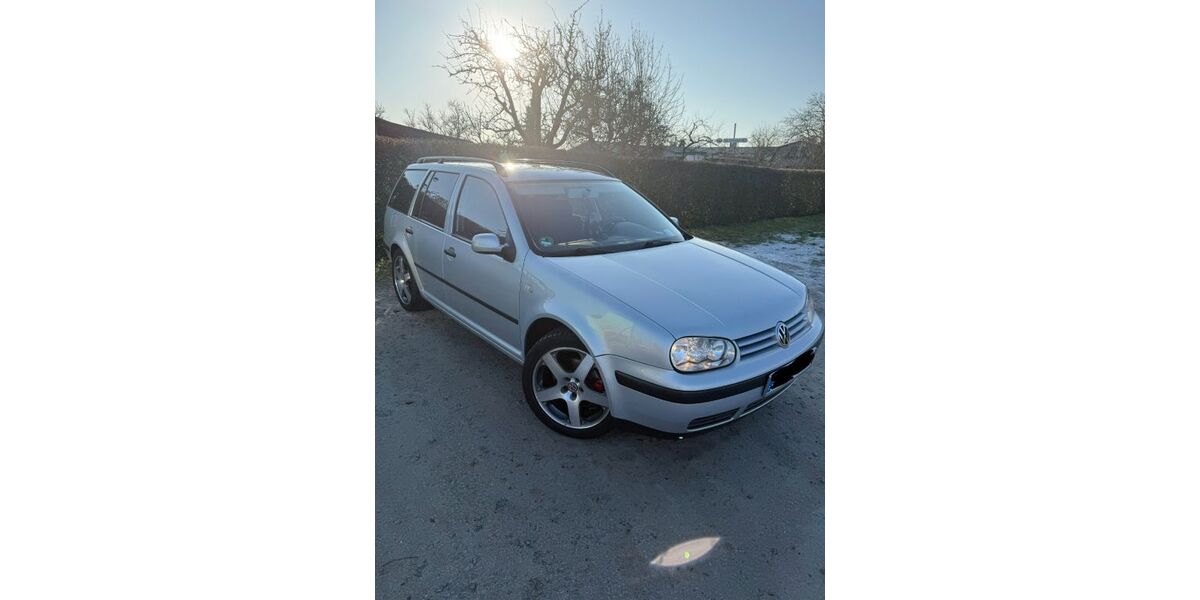 VW Golf 258.000 km 2.500 &euro; Schönebeck 39218