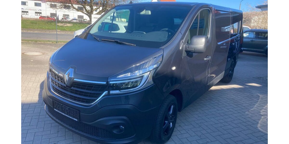 Renault Trafic 39.900 km 21.990 &euro; Bergen 18528