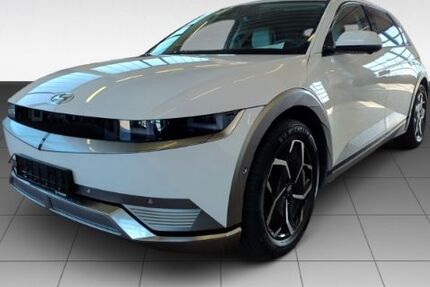 Hyundai IONIQ 5 5.490 km 40.985 € Augsburg 86165