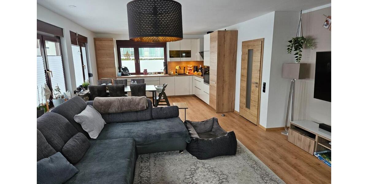 Mehrfamilienhaus, Wohnhaus Lemgo - 6 Zimmer, 260 m&sup2;, 450.000&euro; | Angebot:26366181